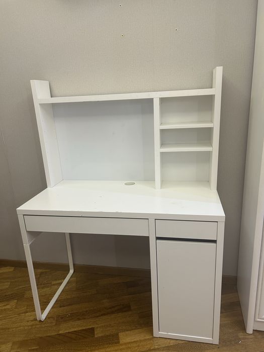 Стол, верхняя часть снимается