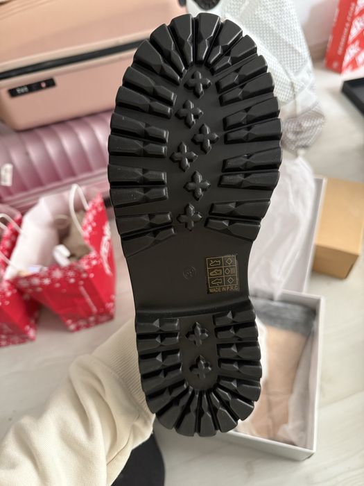 Бежови боти есен-зима