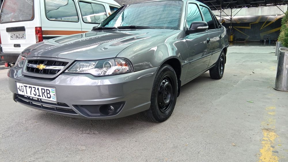 Нексия 2 сотилади