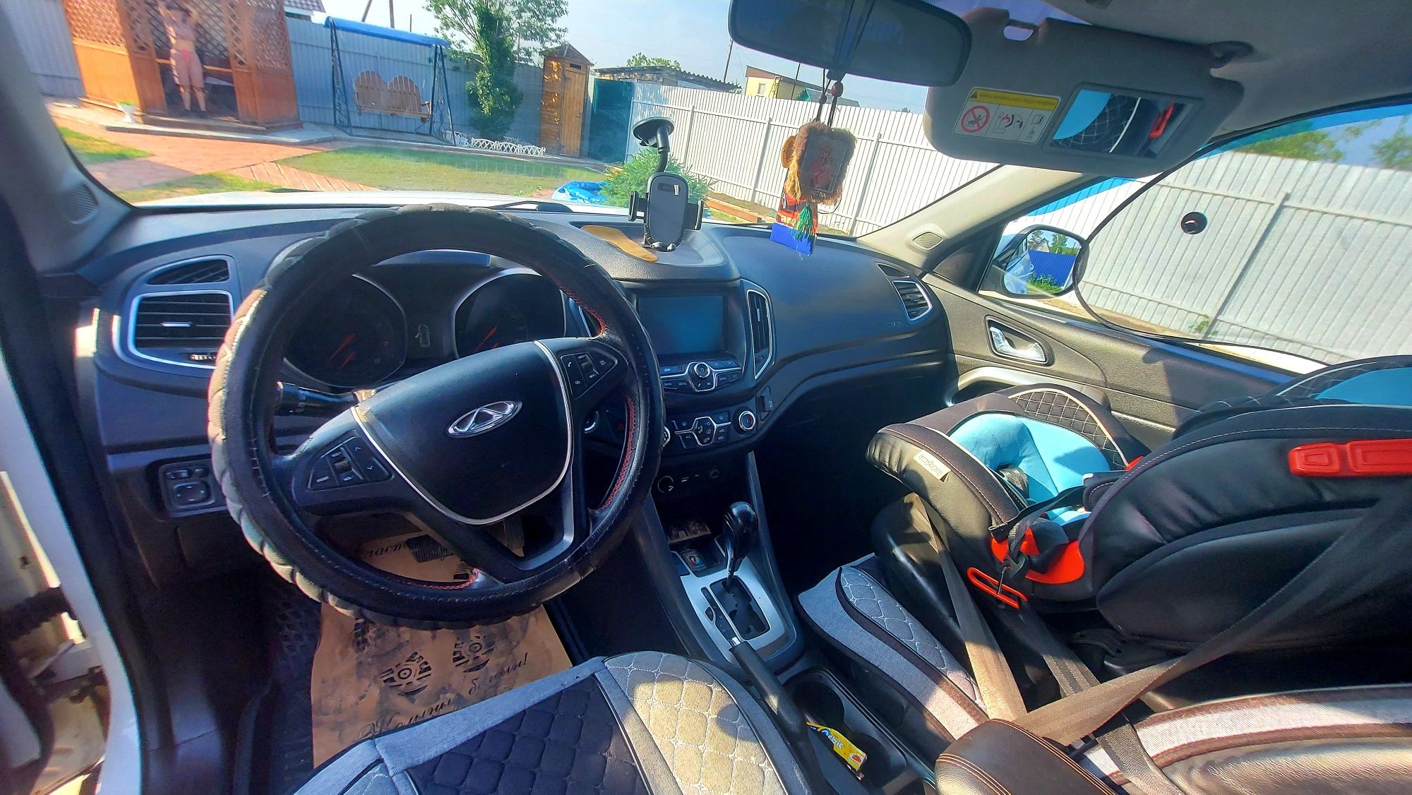 продам крассовер Shery tigo5