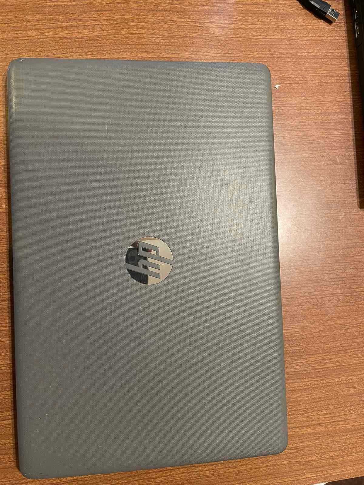 Laptop HP 15-db0xxx
