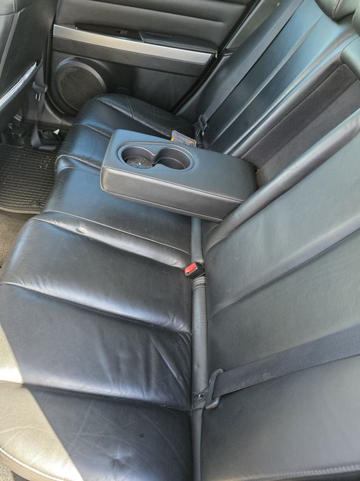 Vând sau schimb Mazda CX-7