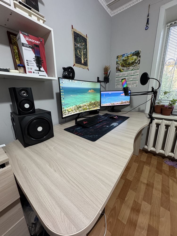 Продам Стол Компьютерный