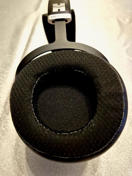HIFIMAN Sundara Closed-back