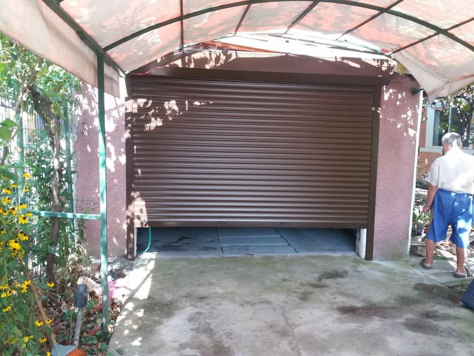 USI tip Rulou , usa pentru orice garaj facute la comanda , REPARAȚII