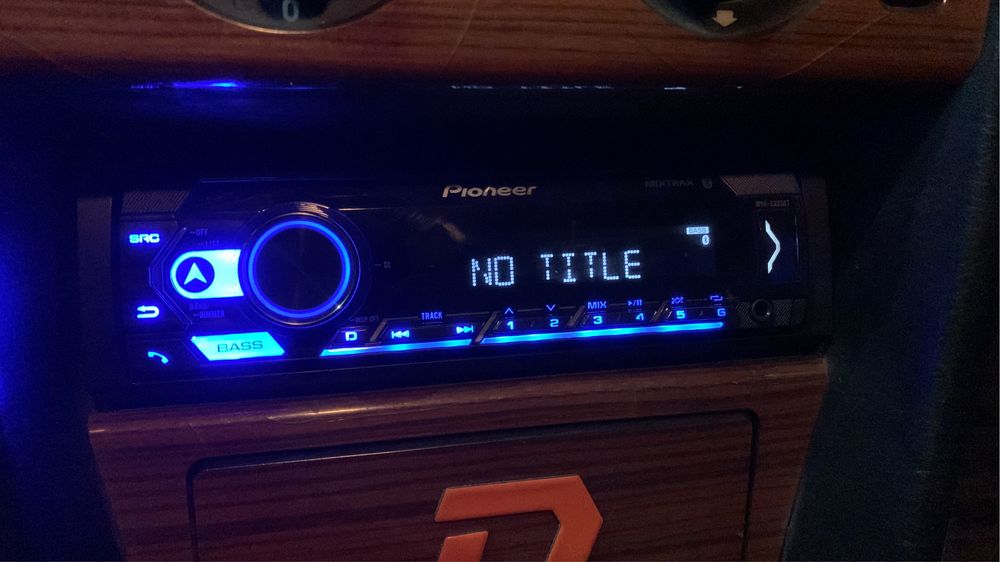 Магнитола pioneer