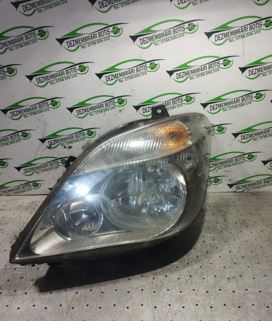 Far stanga 247 381 00 Mercedes-Benz Sprinter a 2-a generatie 906
