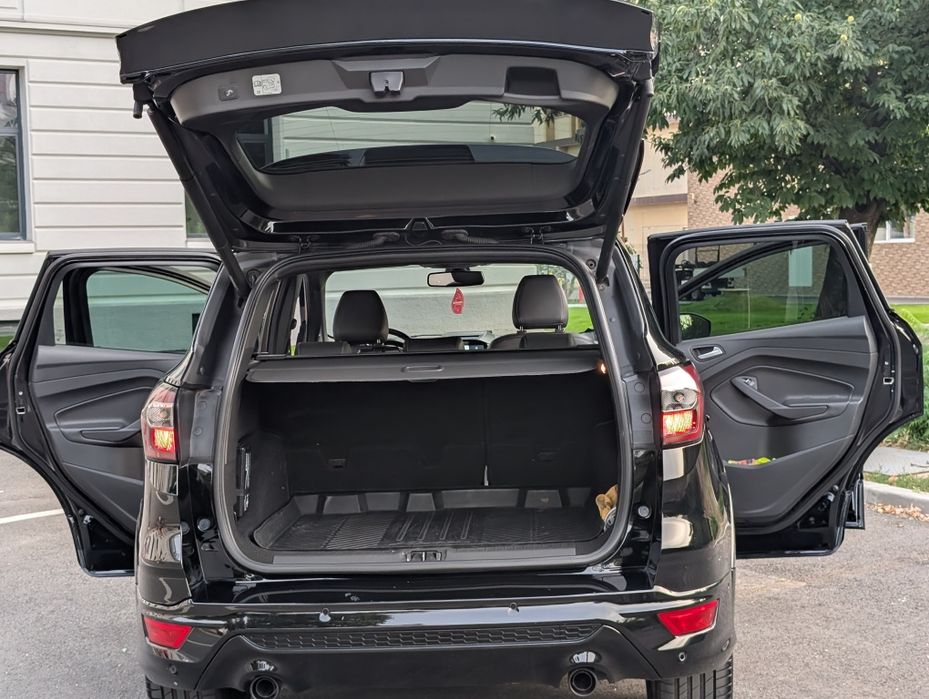 Ford Kuga ST Line