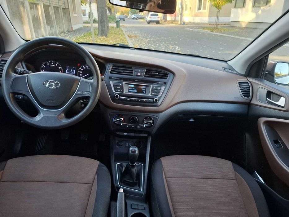 Hyndai I20 an 2016   58000 km