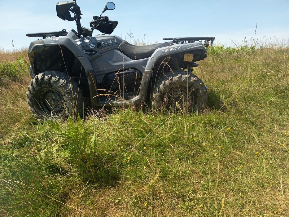 Vînd Cfmoto 400s   4×4