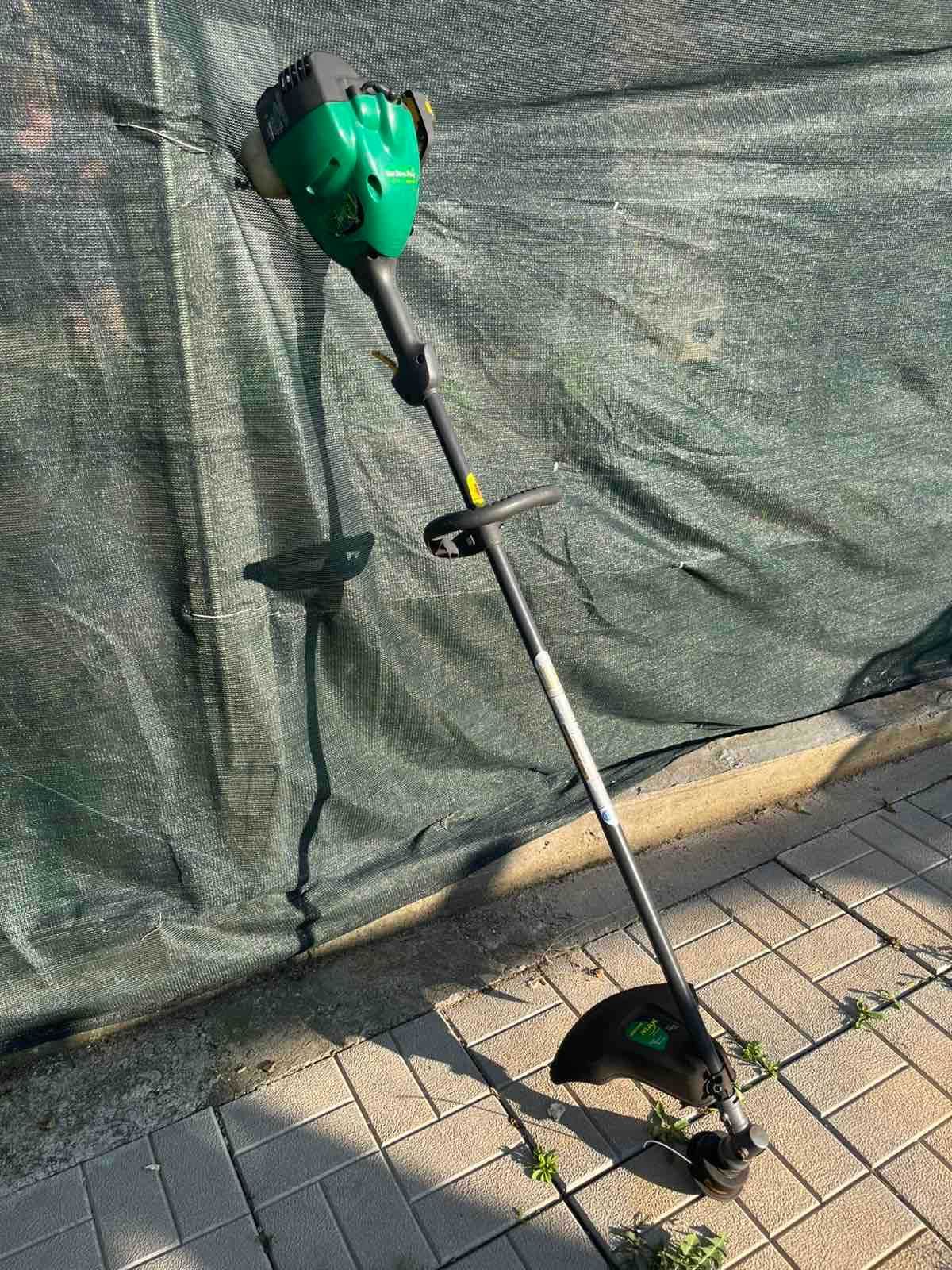 2 бр. Тример косачка за трева Homelite st155 и Weed Eater MX550