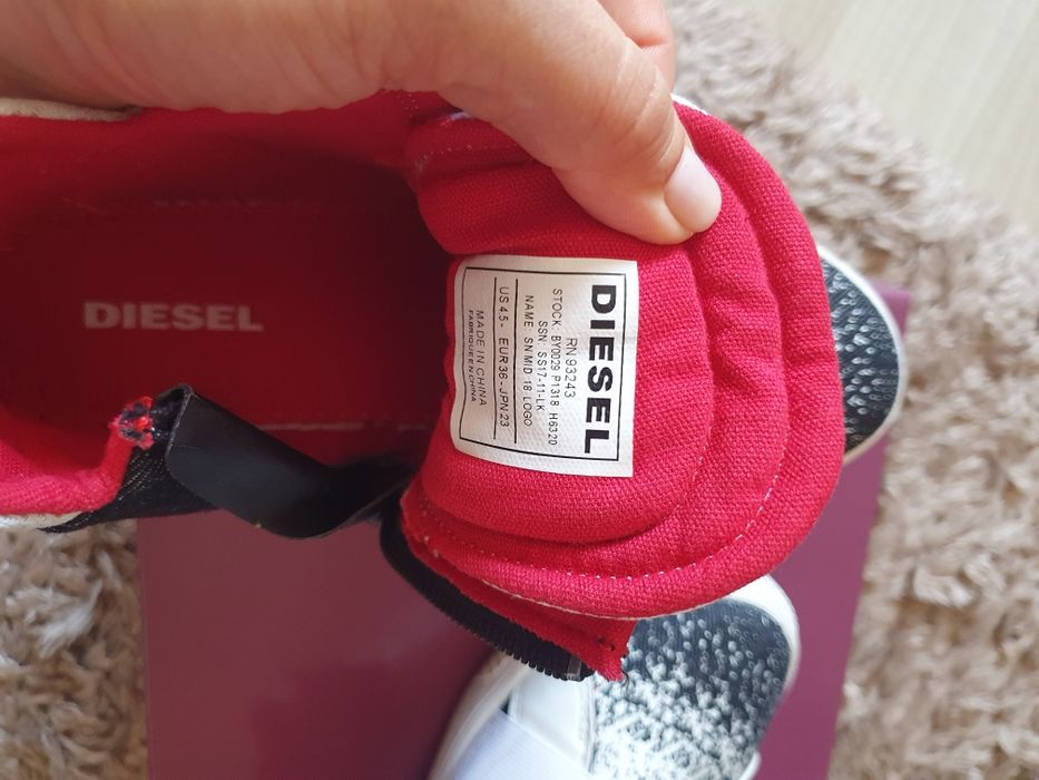 Vand bascheti Diesel, marime 36