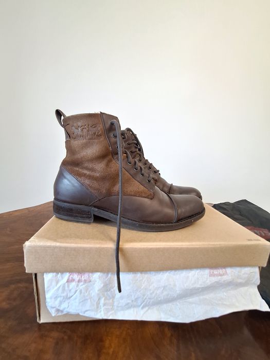 Vand Ghete bărbați Levi's piele marime 40