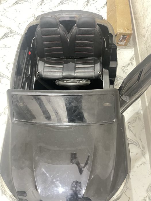 Pultli moshina sotiladi