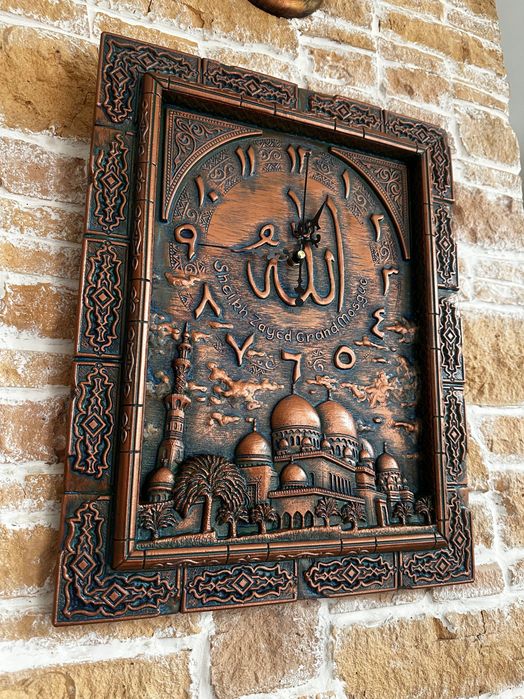 Настенные часы подарочные