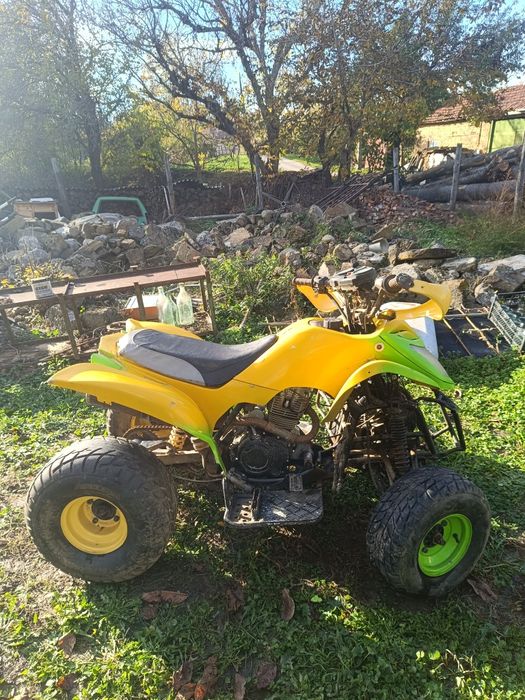 Продавам АТВ за части