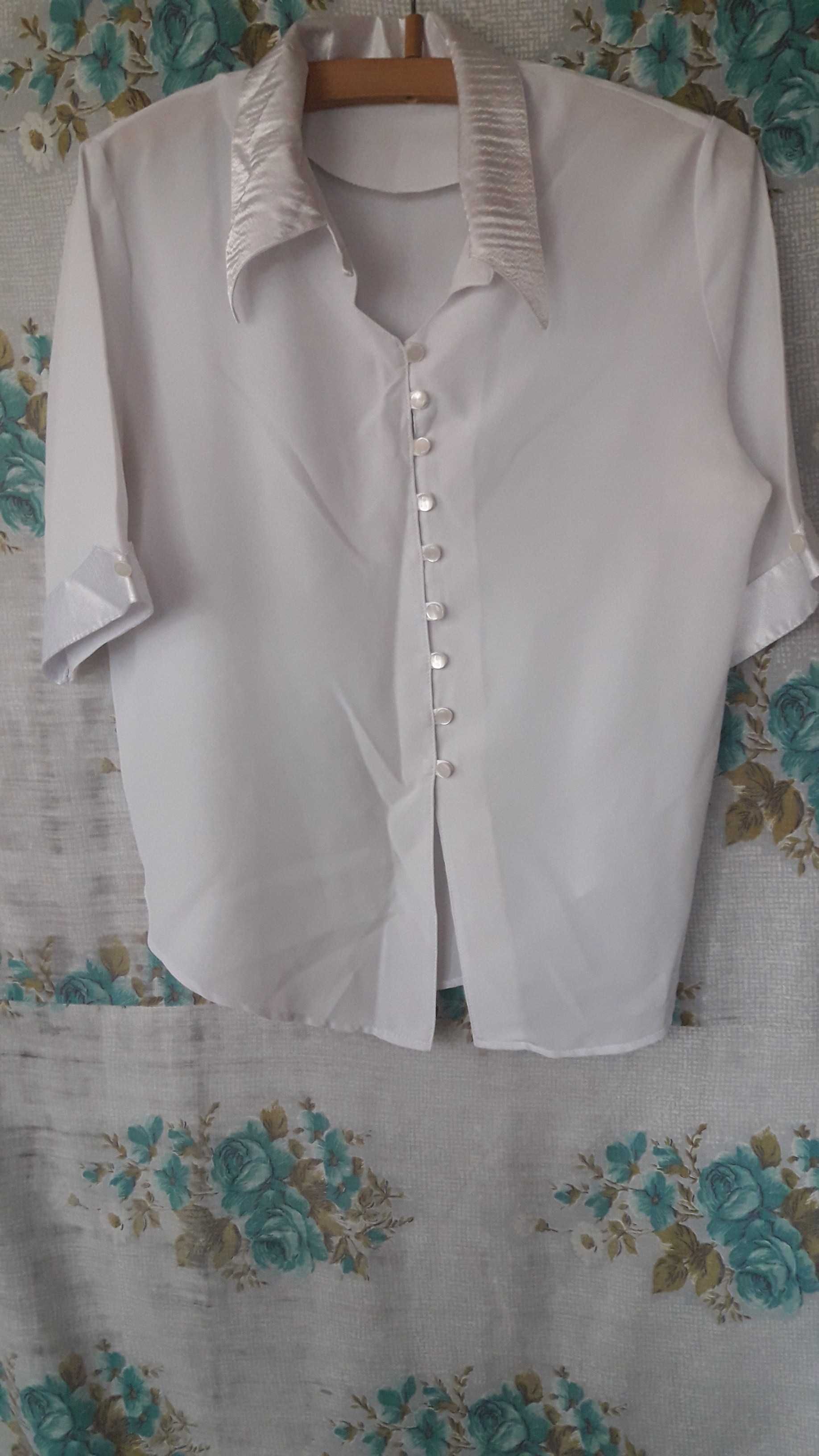 Продается женская блузка размер 50