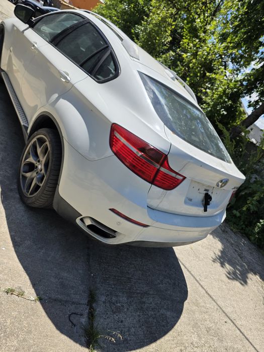 Dezmembrez bmw x6 e71 50IX motor n63 4.4 benzina cutie automata 408cp