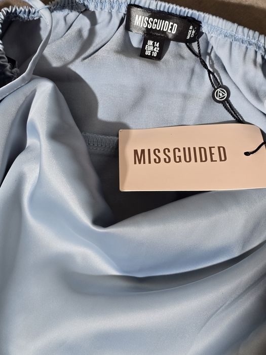 Rochie lunga ocazie satinata noua cu eticheta