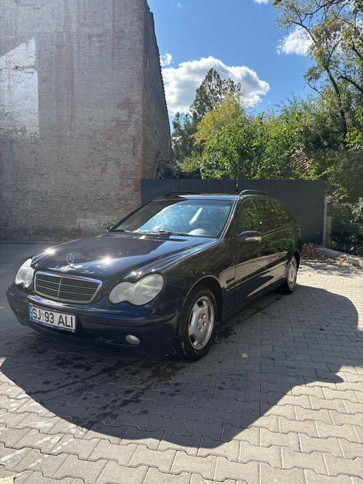 Mercedes benz C200