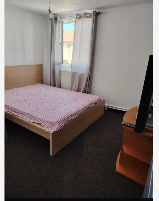 Proprietar închiriez casa comuna berceni