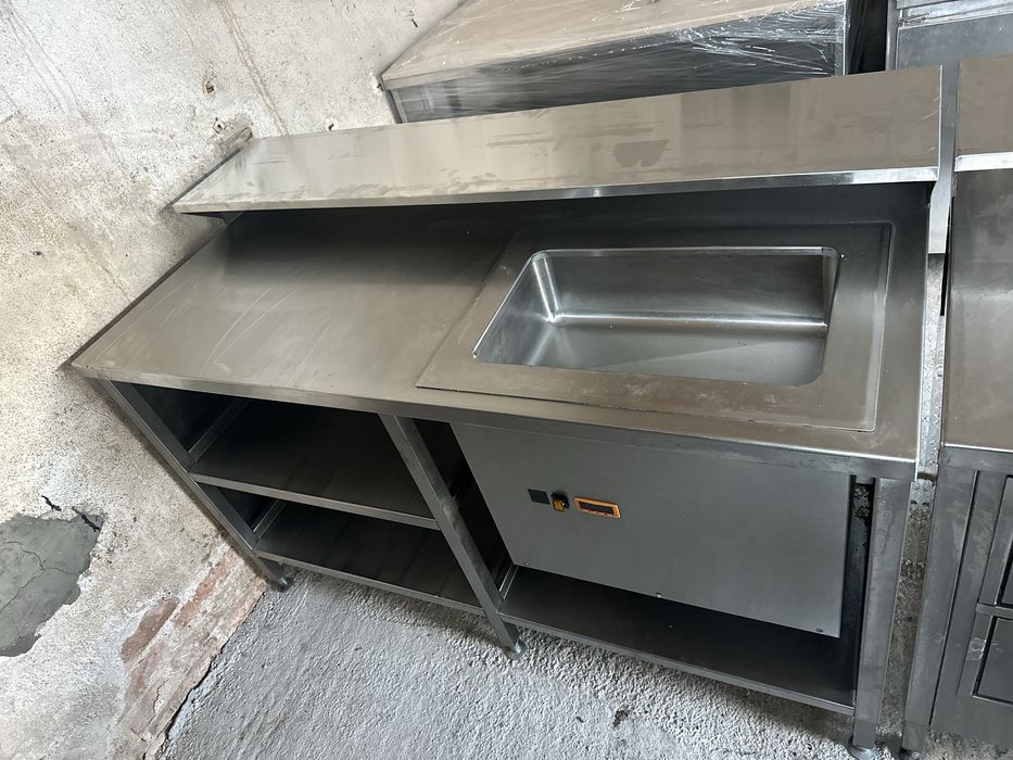 Работна маса алпака със саладета