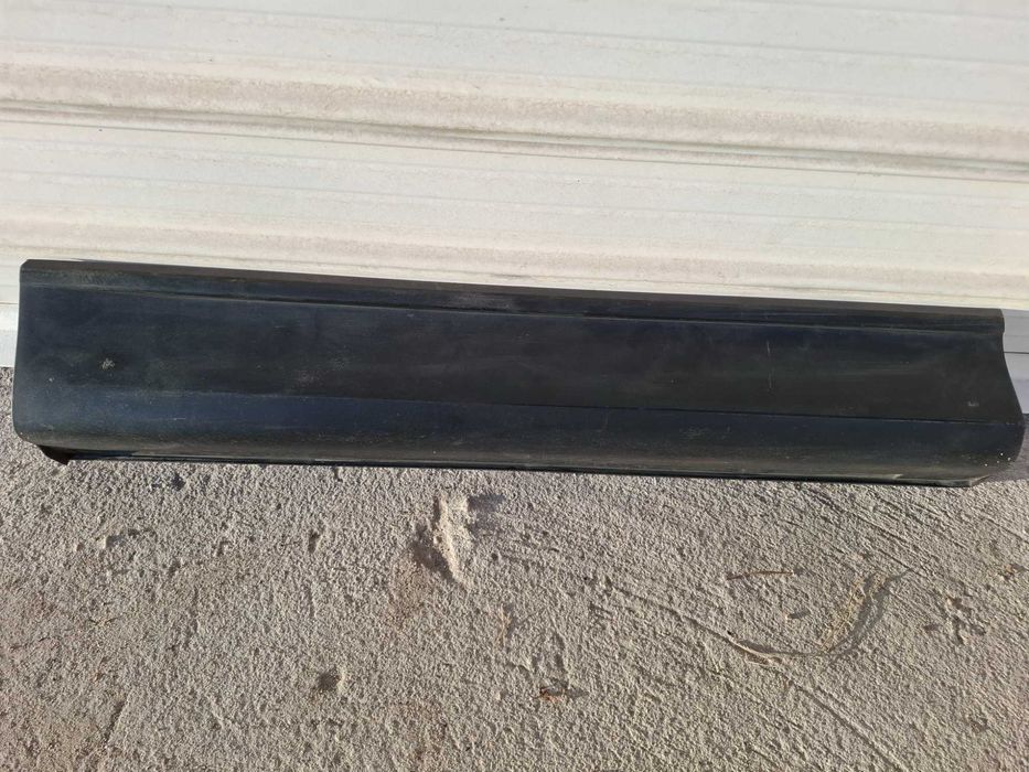 Декоративна лайсна за задна дясна врата за Mazda CX 5 след 2017