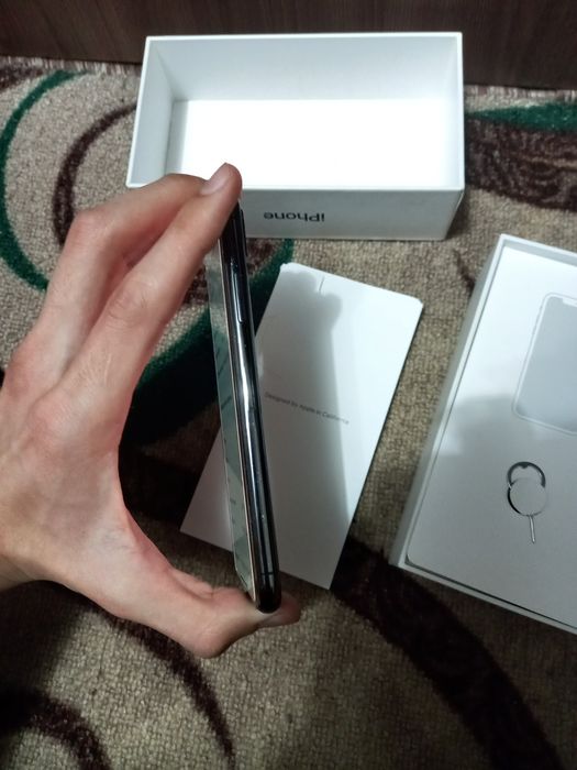 Айфон xs Срочно!