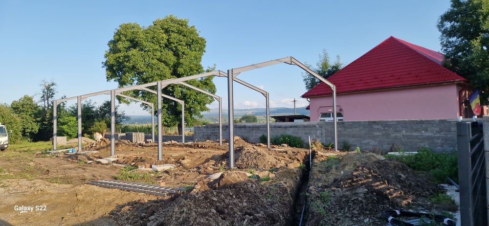 Vând hală metalica