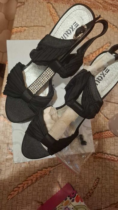 Sandale cu toc negre Exquily