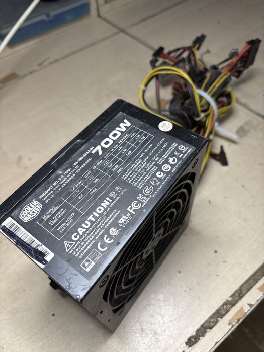 Sursa pc CoolerMaster 600w