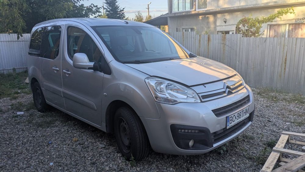 Citroen Berlingo 2017 cu motor gripat