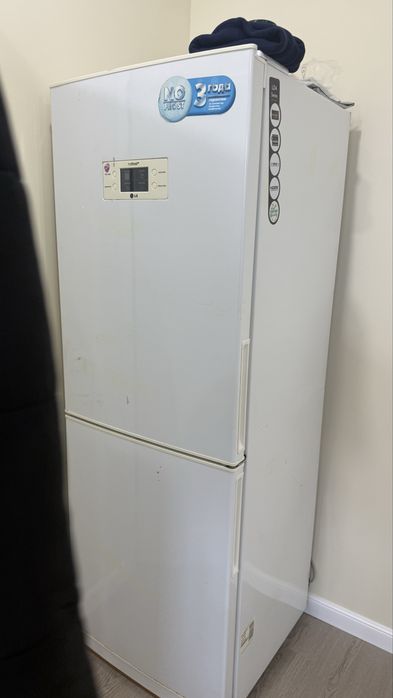 Холодильник lg в рабочем состоянии