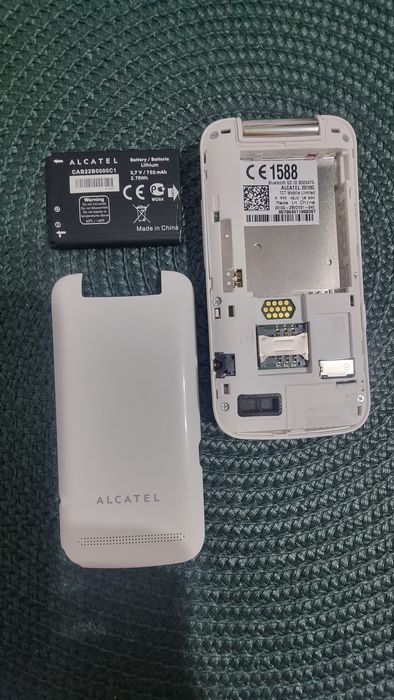 Super telefon Alcatel 2010G perfect