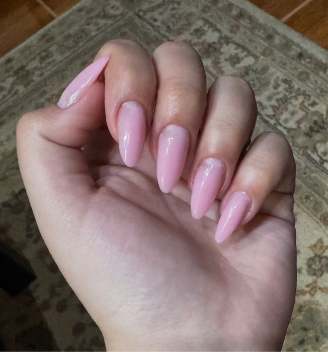 Manichiură cu gel – la preț accesibil!