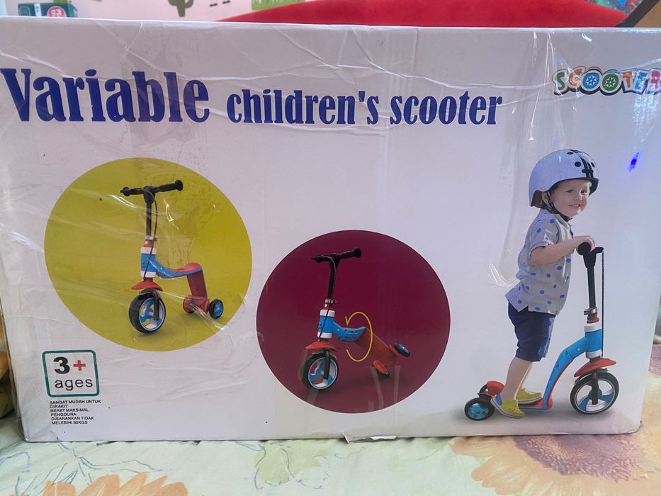 Trotineta ride-on convertibila 2in1, tricicleta si trotineta