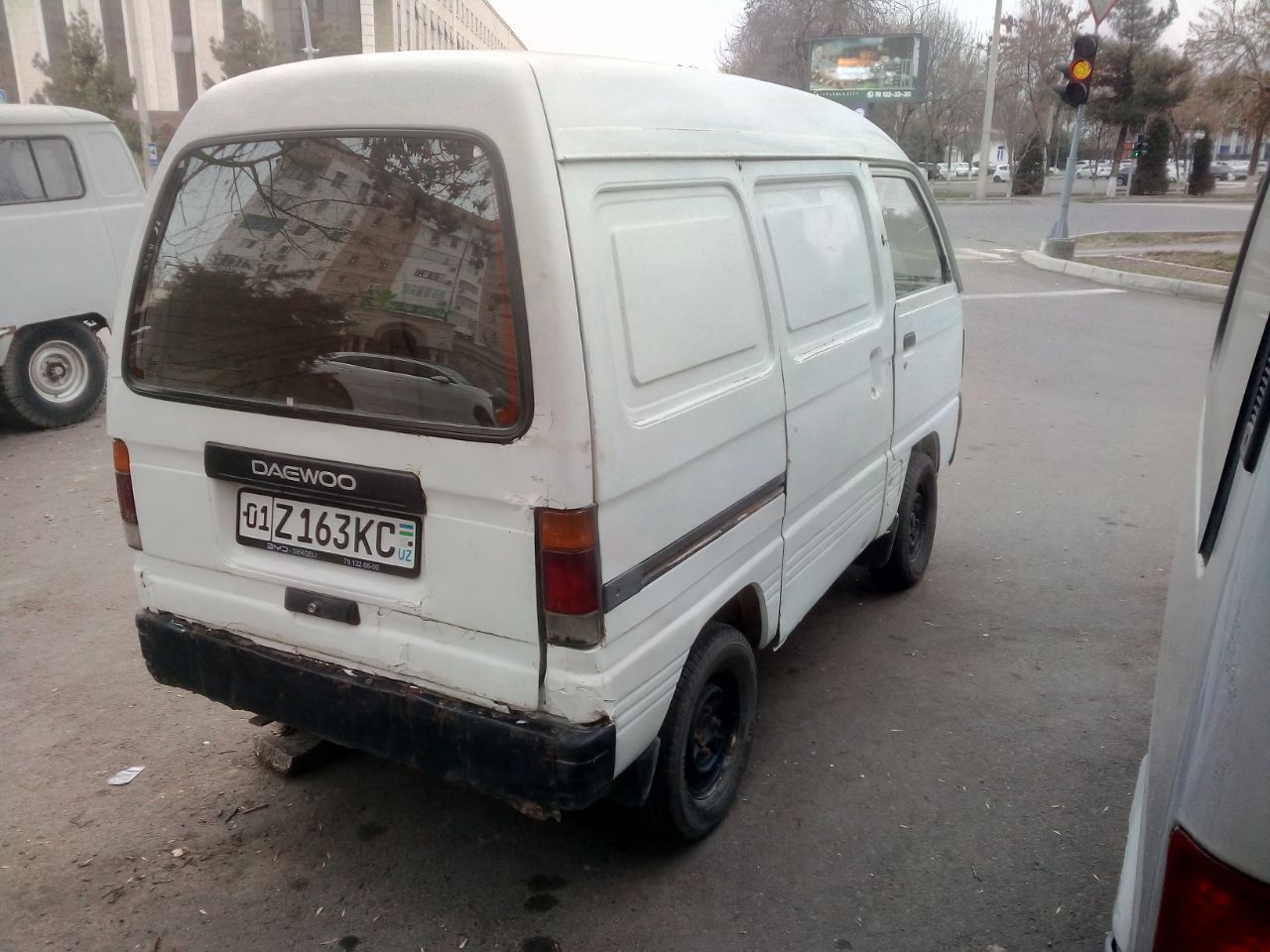 Damas van 1998 год