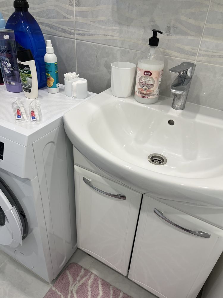 Продам 2х комн квартиру