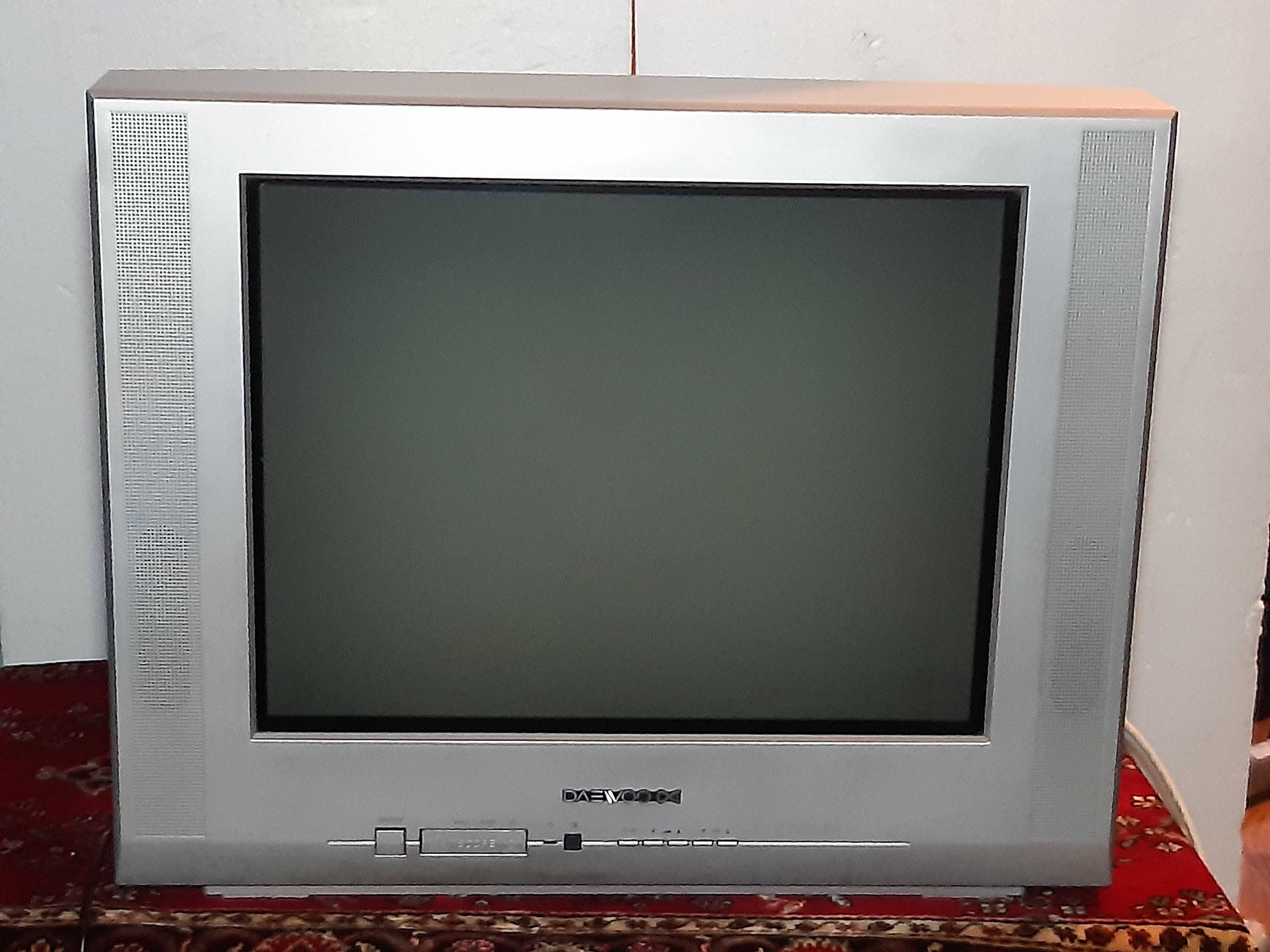 Televizor color cu tub, Daewoo DTM-21U7K