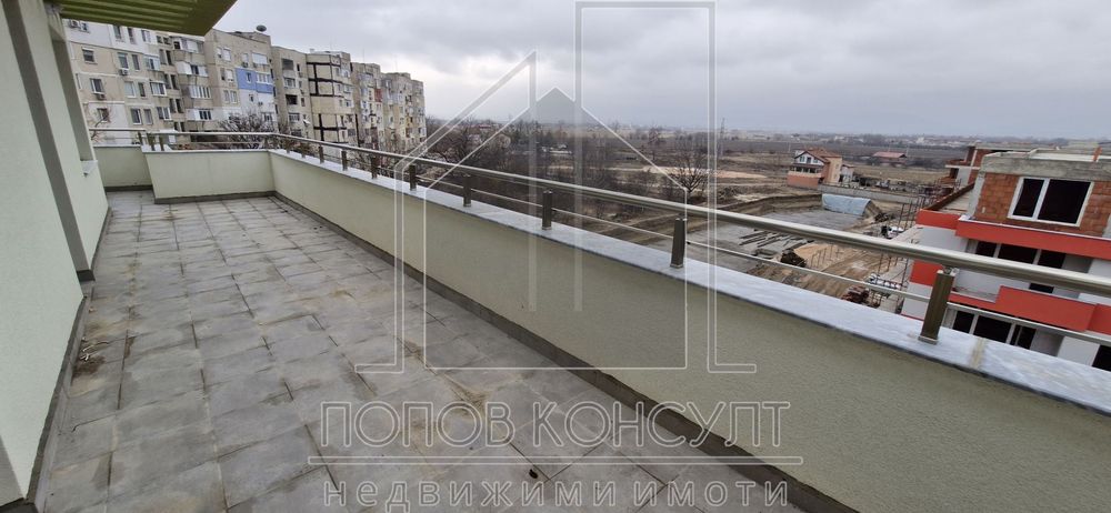 Продава се Тристаен апартамент в Пловдив, Христо Смирненски - 119 кв.м за 1007 €/кв.м - Снимка #2