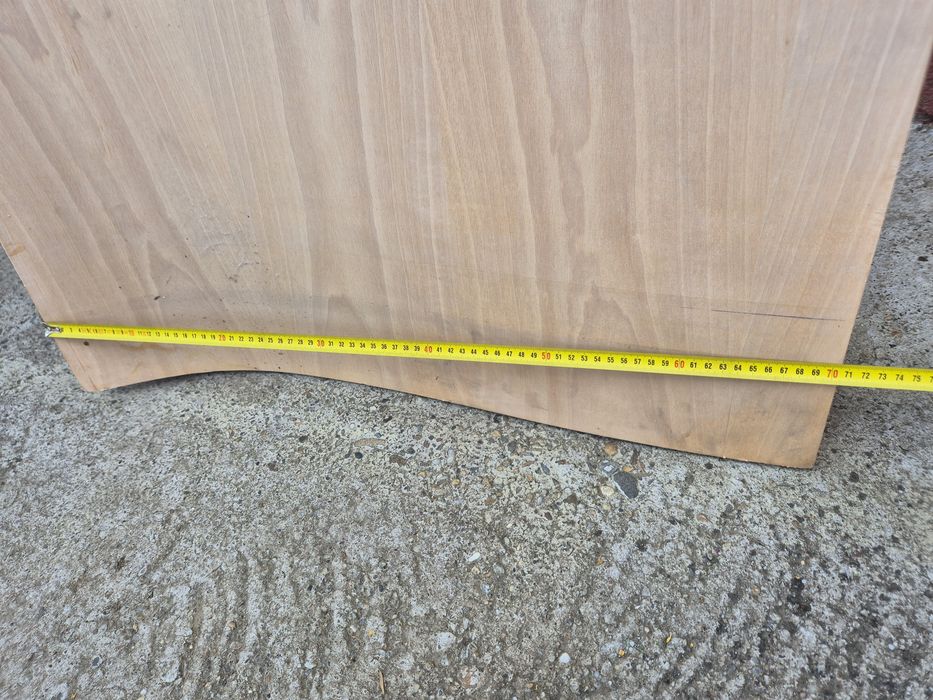 Ușă ondulată dulap