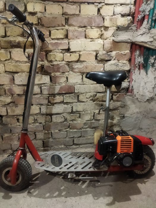 G- SCOOTER - Моторен бензинов