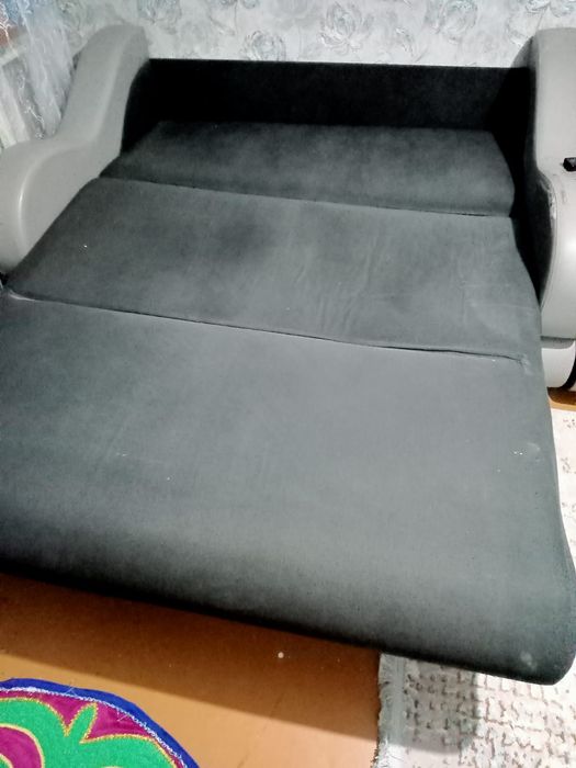 Продам диван за 10000тг