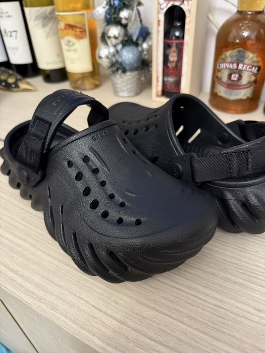 Vand slapi crocs
