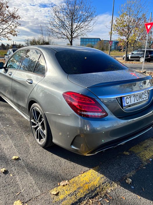 Mercedes AMG C43