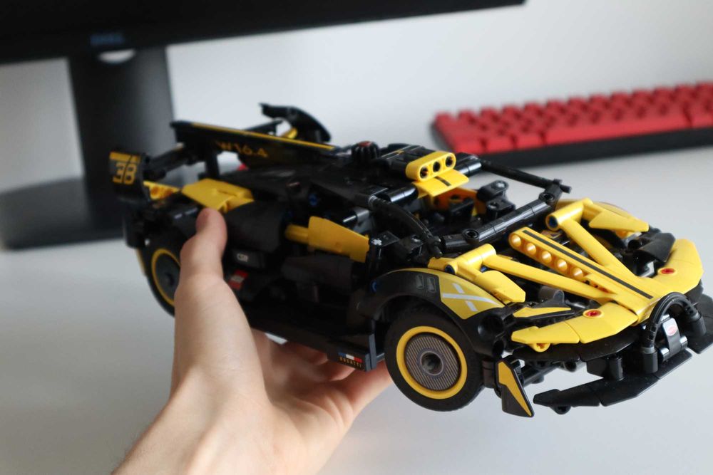 Lego Technic Bugatti Bolide Set 42151