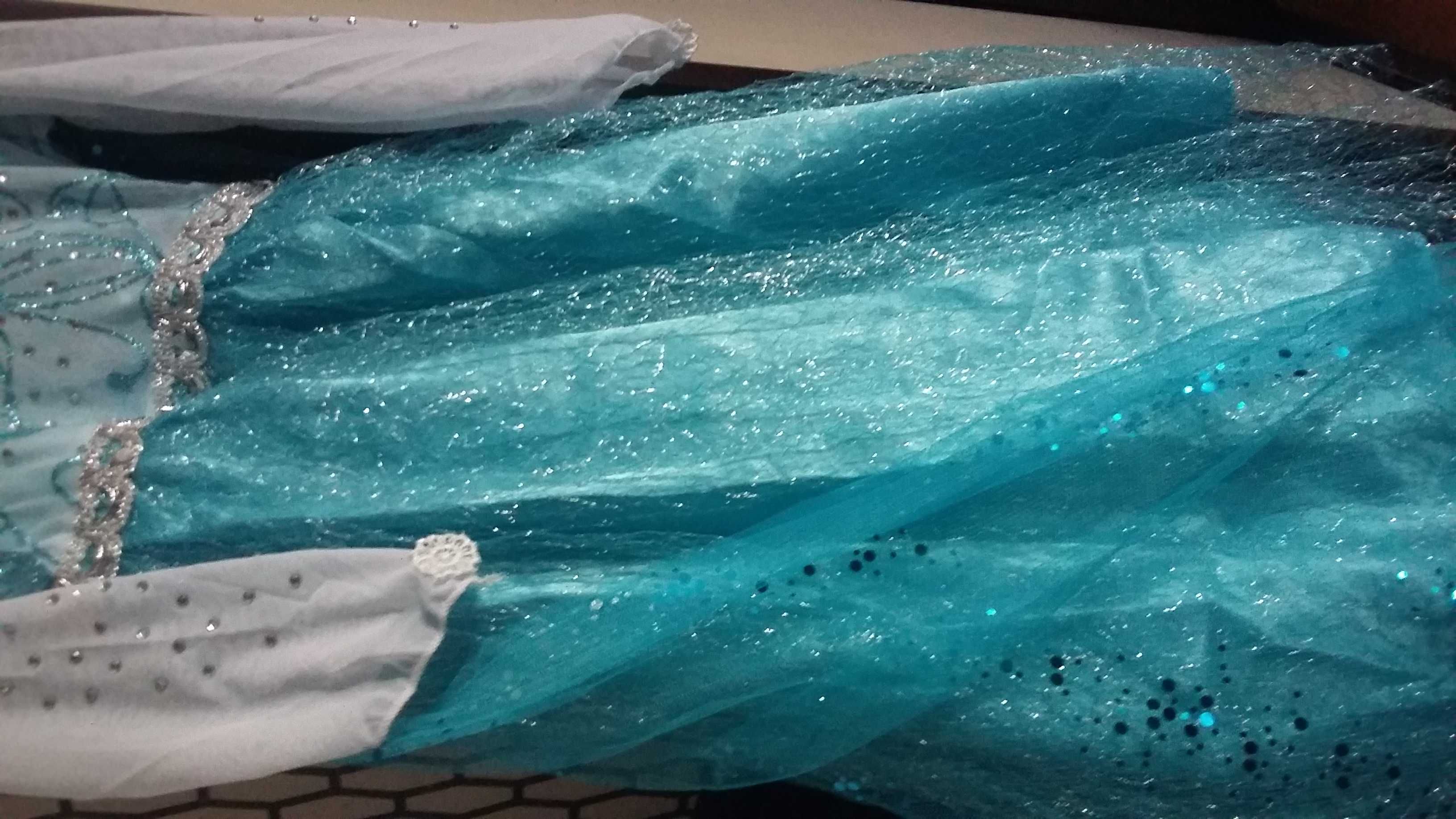 Rochie rochita Elsa Frozen NOUA 4,5, 6,7,8 ani