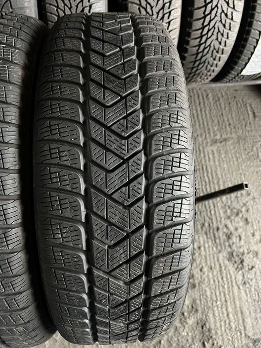 Anvelope 215/65/17 Pirelli 215 65 R17