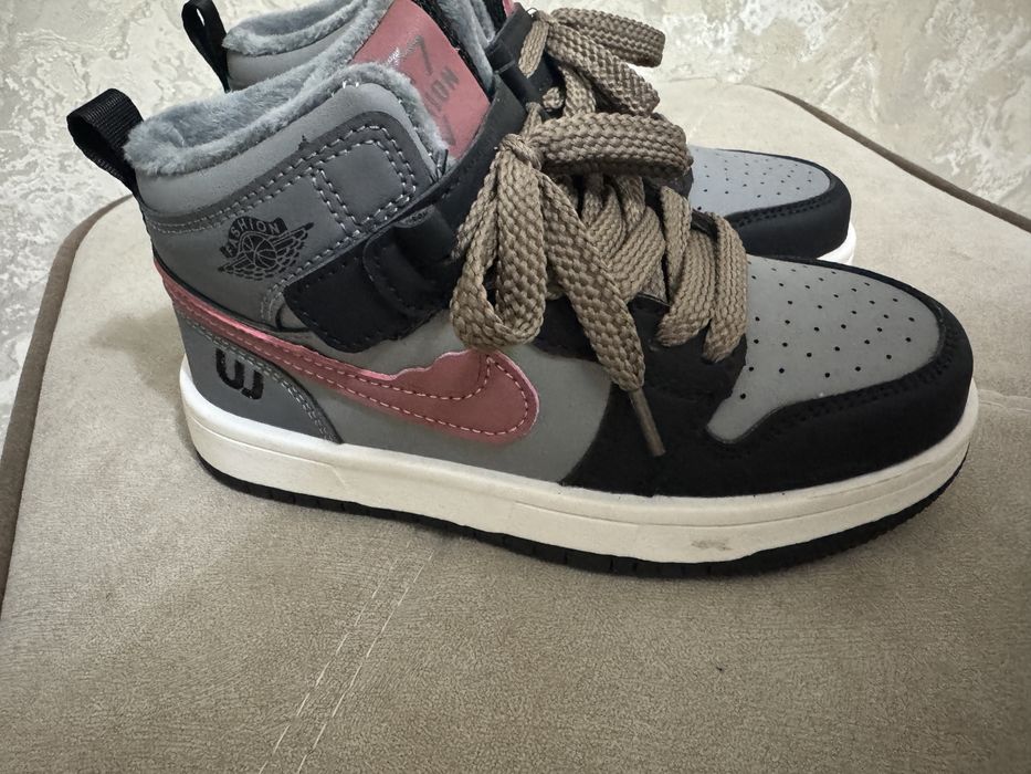 Krasofka Yangi ichi mex razmer 32