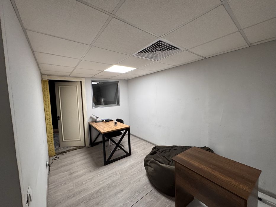 Tayyor ofis - Arzon narxda (Parus Chilonzor) (255 кв.)